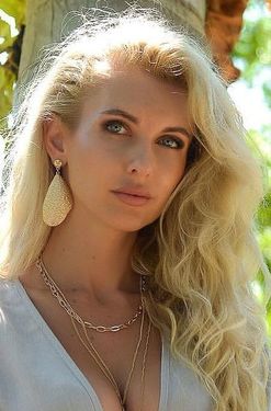 42 y.o. Violetta from Kharkiv, Ukraine - ID 892714