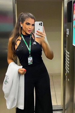 27 y.o. Ana from Curitiba, Brazil - ID 861633