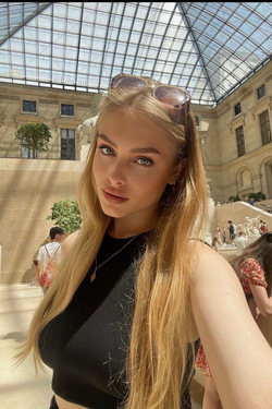 21 y.o. Anna from Kharkiv, Ukraine - ID 889501