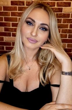 42 y.o. Olena from Poltava, Ukraine - ID 912498