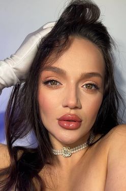29 y.o. Esmira from Mykolaiv, Ukraine - ID 939380