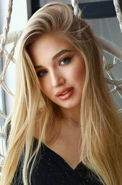 24 y.o. Olga from Kyiv, Ukraine - ID 822573
